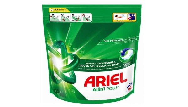 ARIEL DETERDŽENT ZA RUBLJE KAPSULE MOUNTAIN SPRING 65 KOM